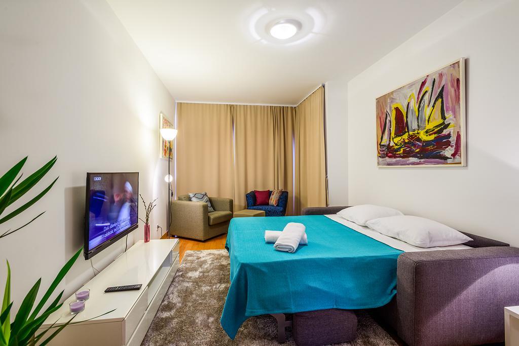 Apartma Petra *